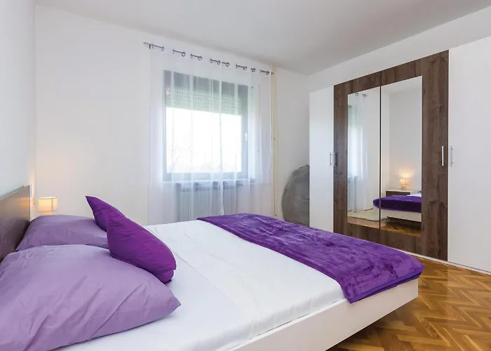 Five-bedroom In Σπίτι διακοπών
